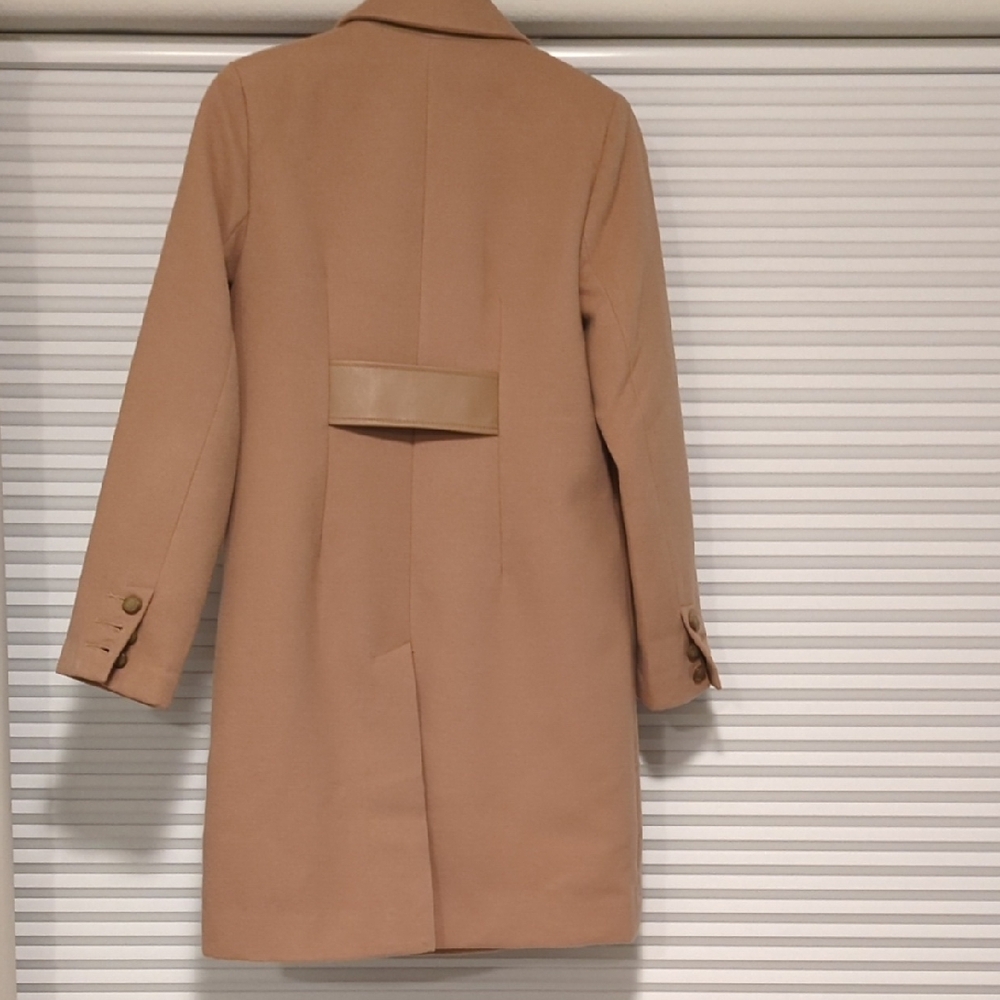 Cabi Camel Coat With Patterned Lining - image 6